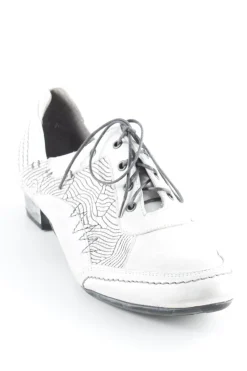 Halbschuhe> Schnürschuhe Größe 40 weißgrau
