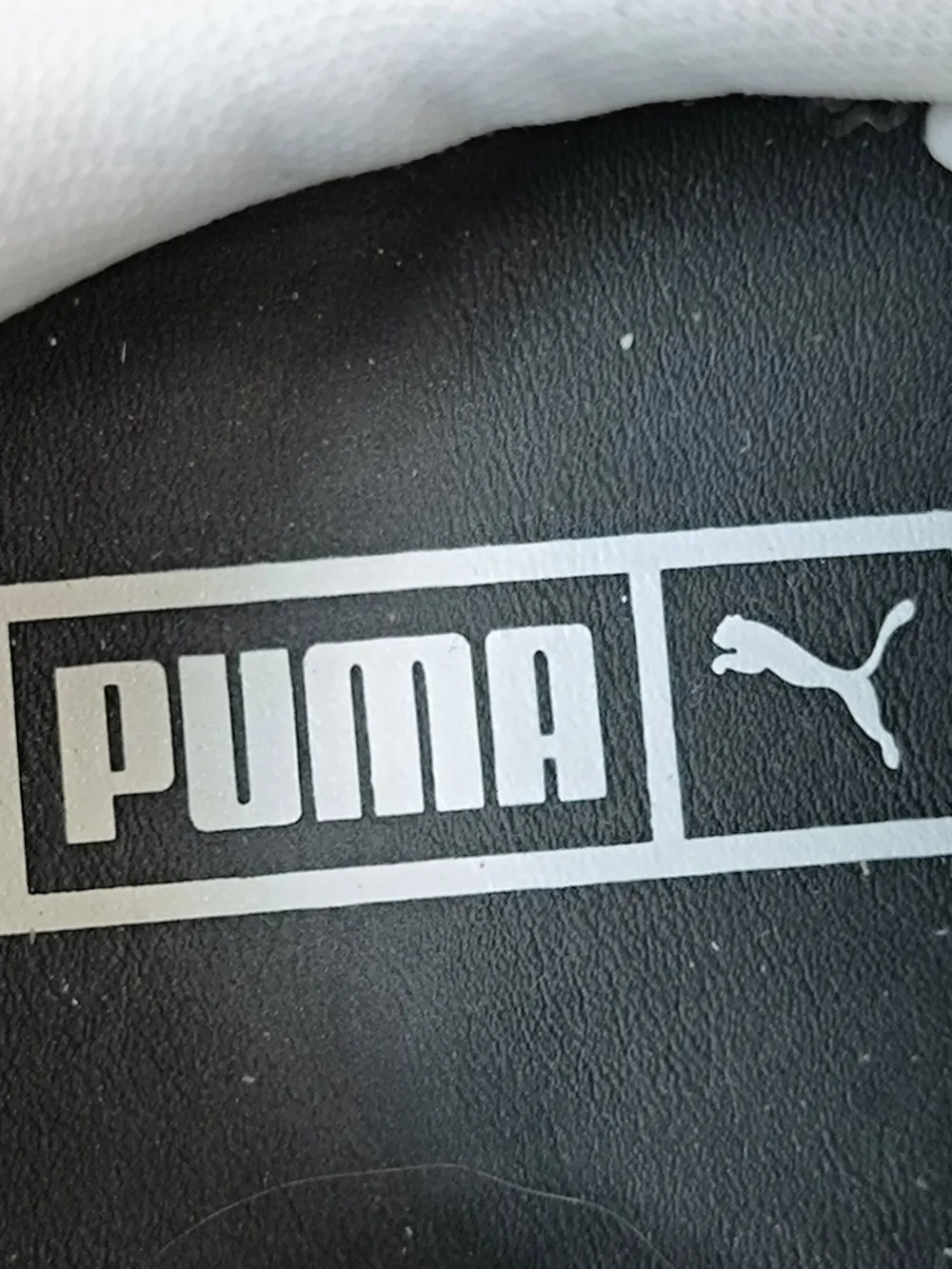 Sneaker>Puma Schnürsneaker Größe 39 weißschwarz