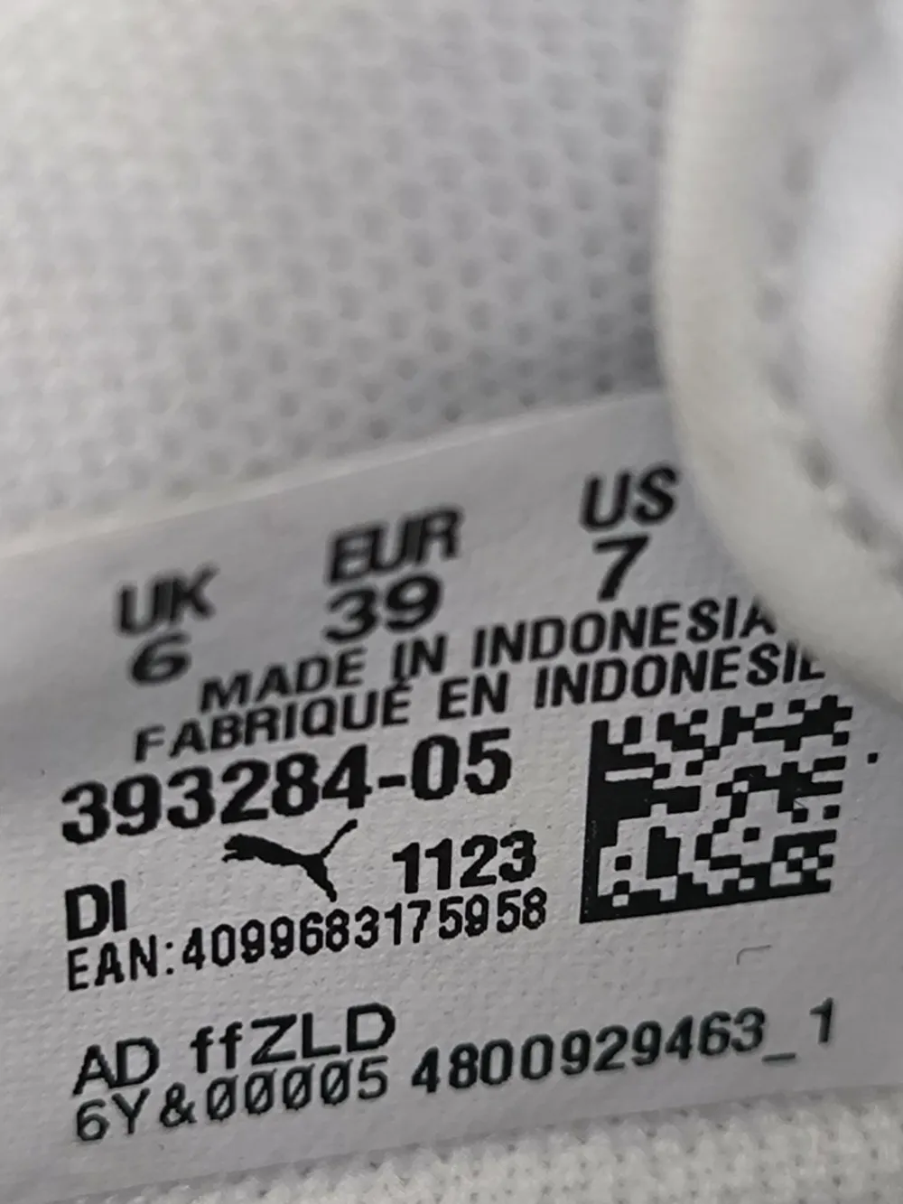 Sneaker>Puma Schnürsneaker Größe 39 weißschwarz