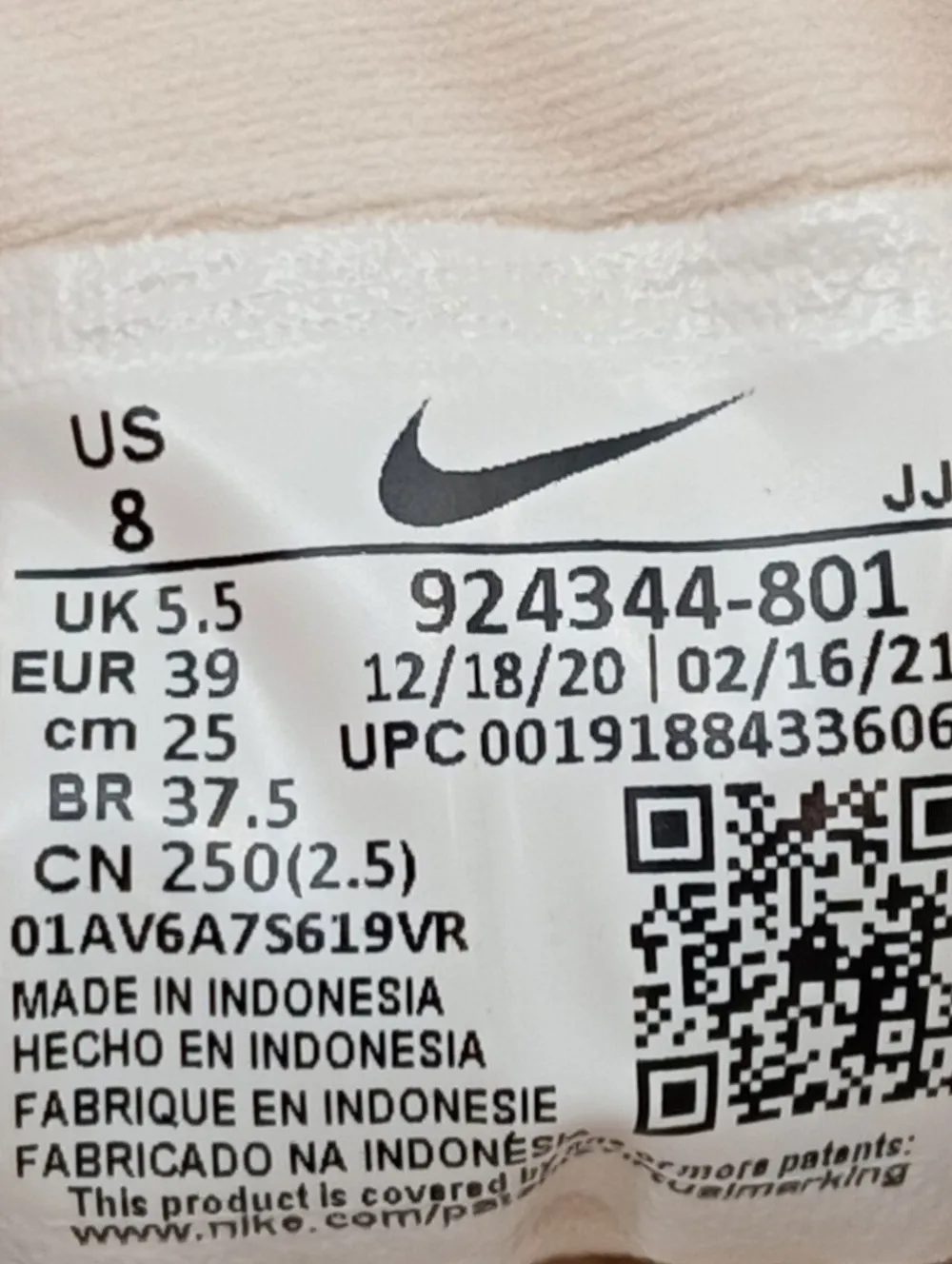 Schnürsneaker Größe 39-Nike Hot