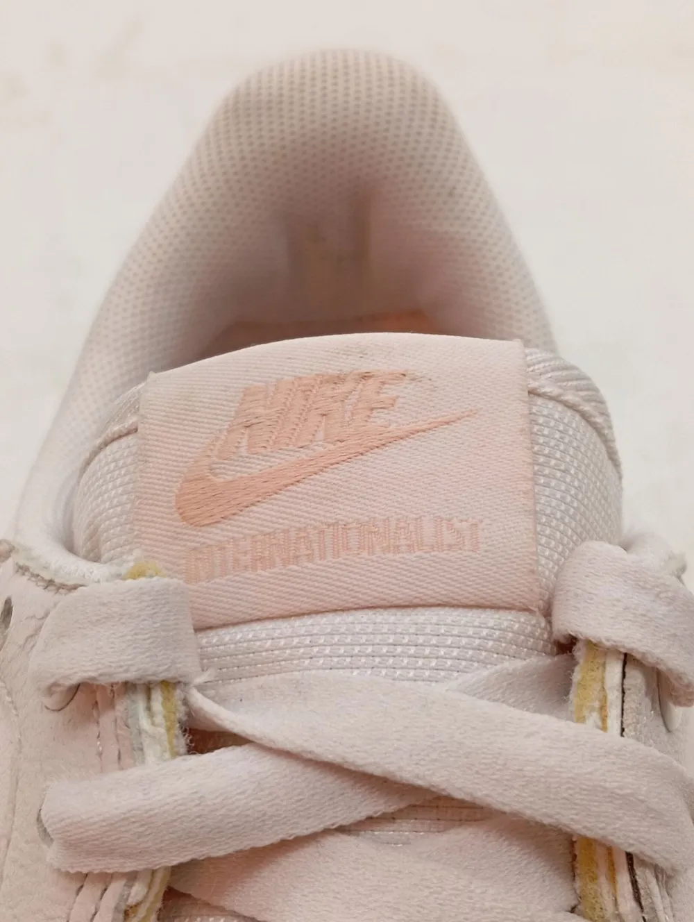 Sneaker>Nike Schnürsneaker Größe 39 creme
