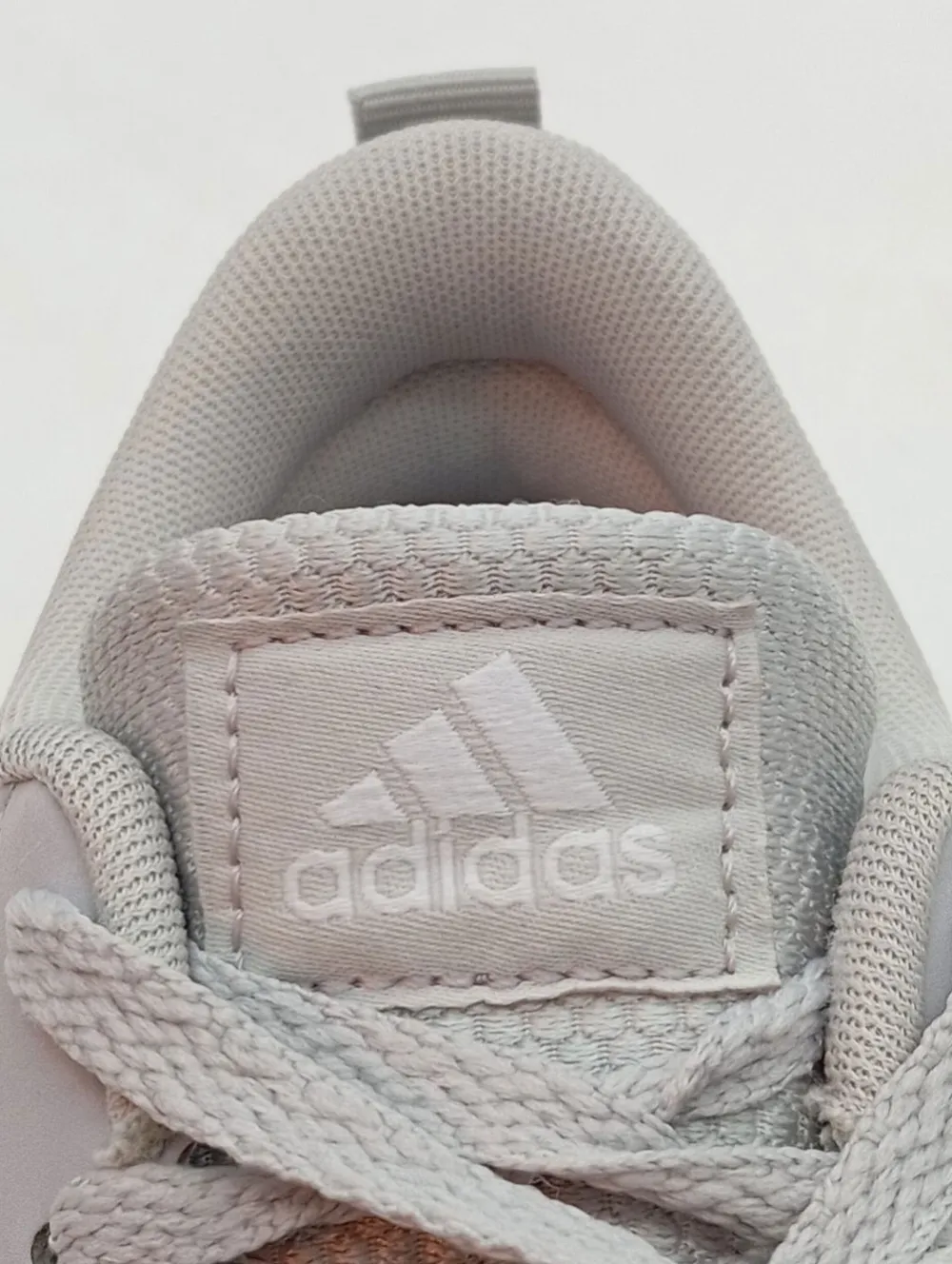 Sneaker>Adidas Schnürsneaker Größe 39 hellgrau