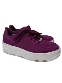 Sneaker>Nike Schnürsneaker Größe 38,5 lila