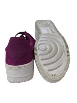 Sneaker>Nike Schnürsneaker Größe 38,5 lila