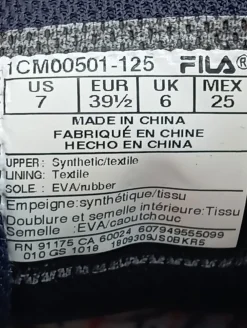 Sneaker><noscript><img width=