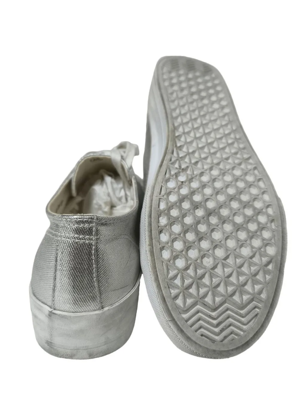 Sneaker>AN OTHER A Schnürsneaker Größe 40 silberfarben