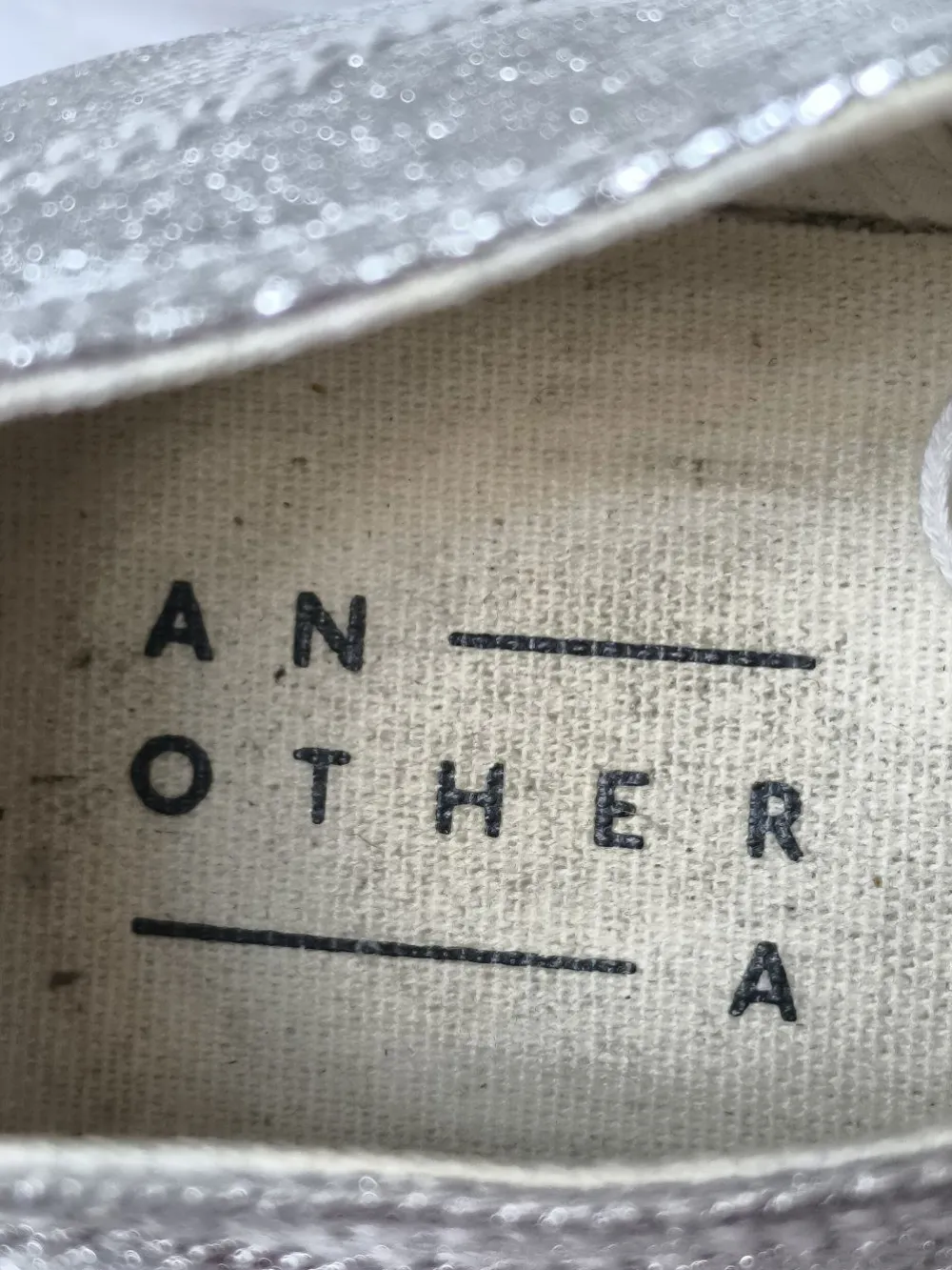 Sneaker>AN OTHER A Schnürsneaker Größe 40 silberfarben