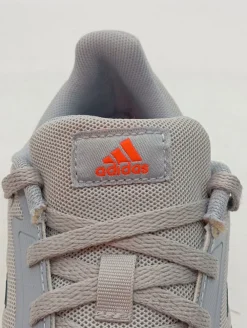 Sneaker><noscript><img width=