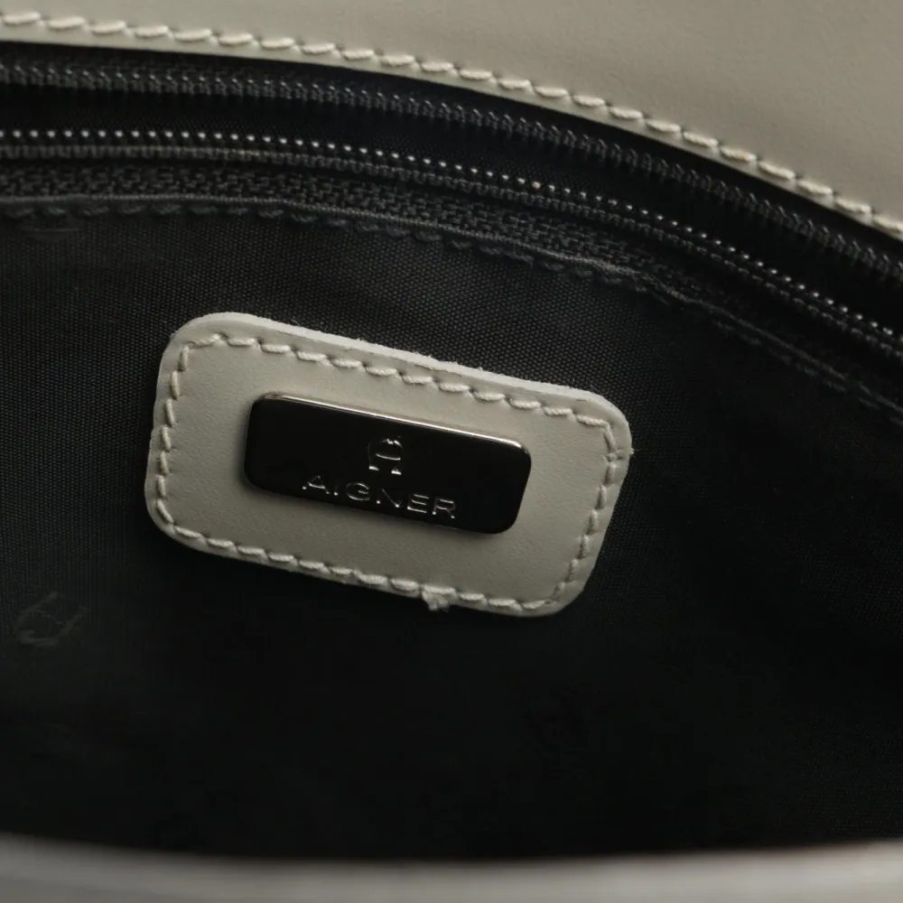 Schultertaschen>Aigner Schultertasche grau