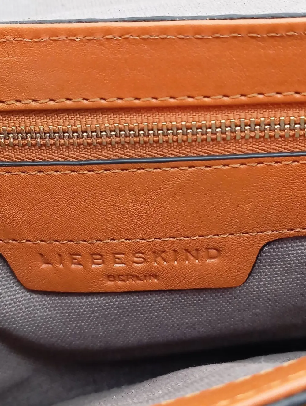 Schultertaschen>Liebeskind Berlin Schultertasche hellorangerot