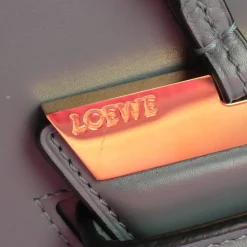 Schultertasche-Loewe