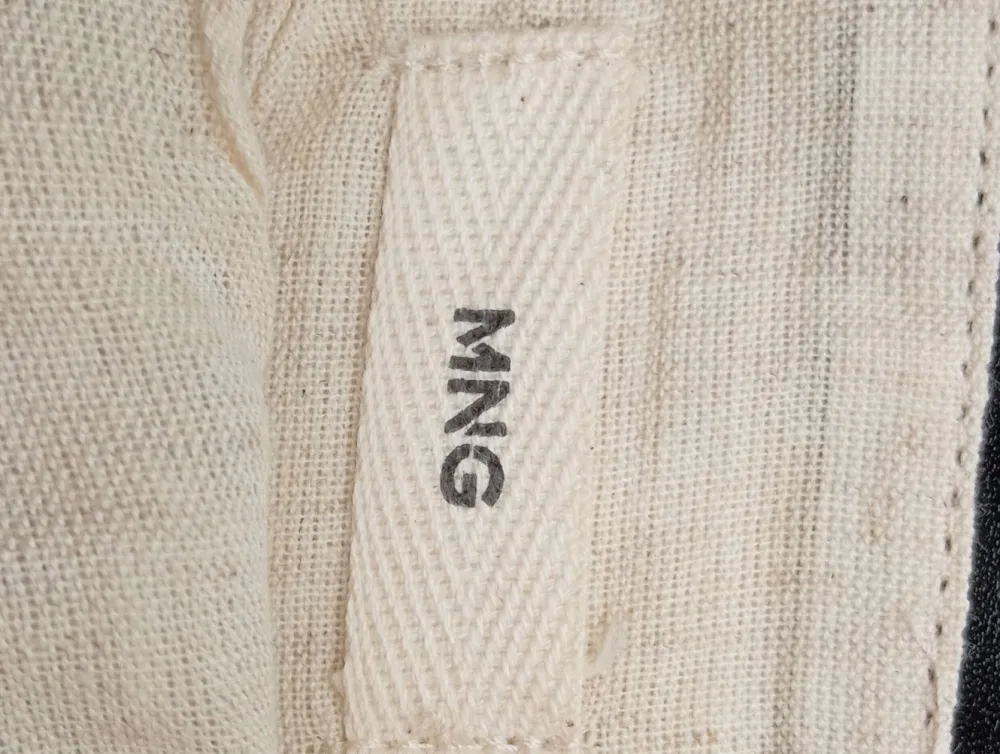 Schultertasche-MNG Outlet