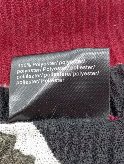 Schultertuch-Jones Hot