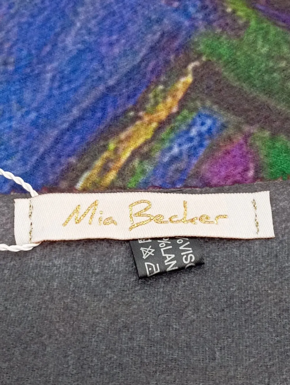 Schultertuch-mia becker Online