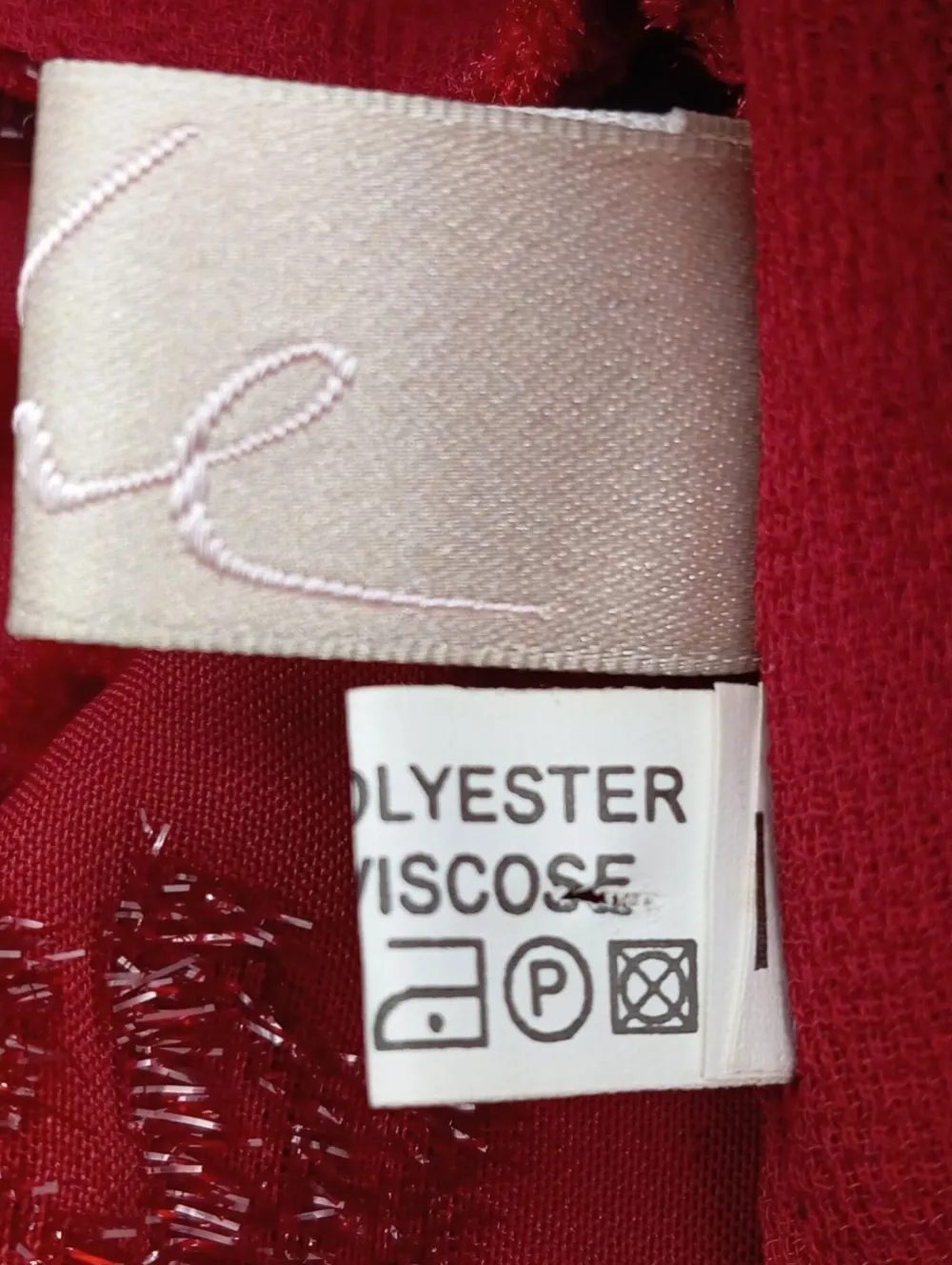 Schultertuch-She Clearance