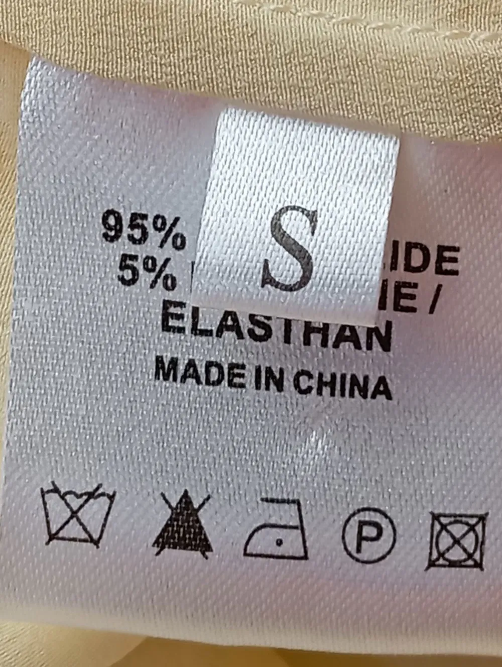 Blusen>Jadicted Seidenbluse Größe 36 blassgelb