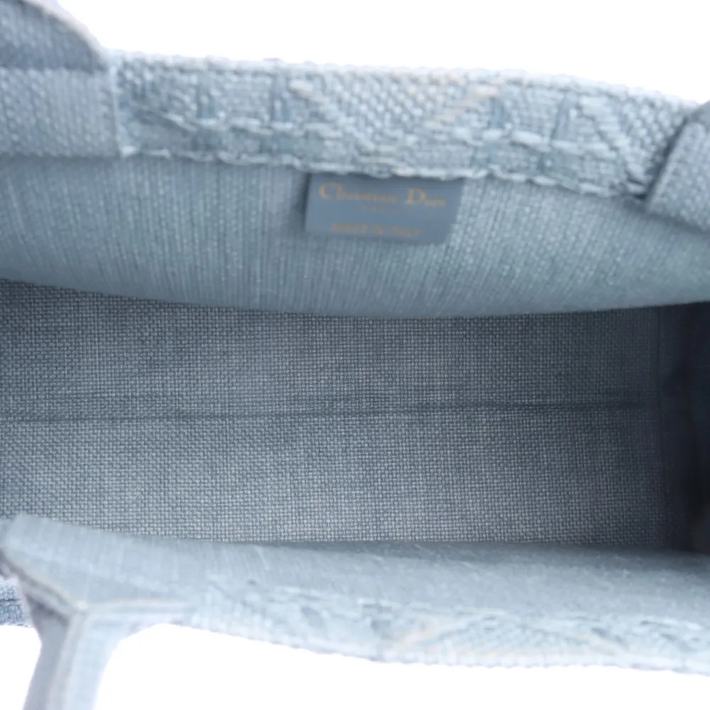 Shopper-Dior Clearance