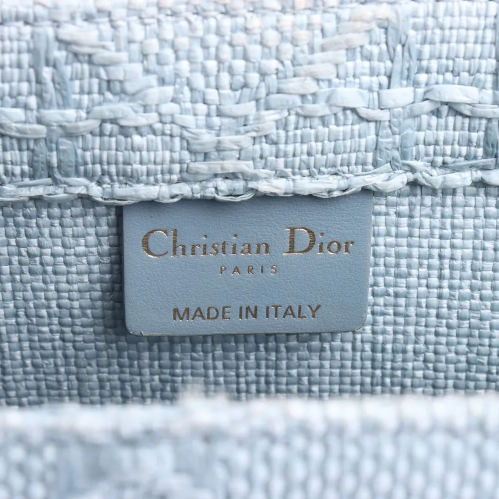 Shopper-Dior Clearance