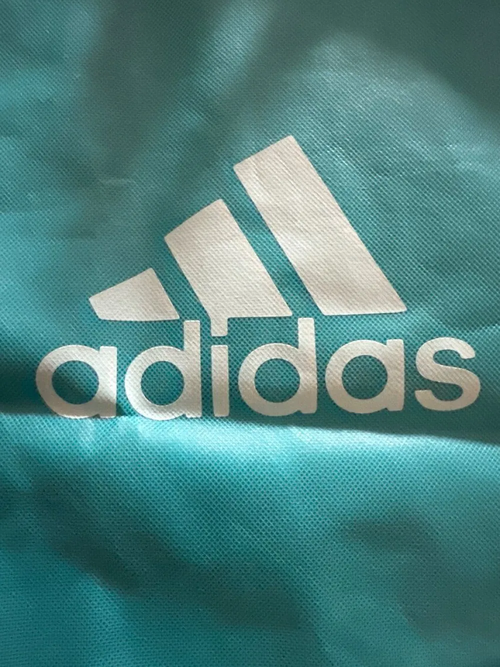 Shopper-Adidas Best