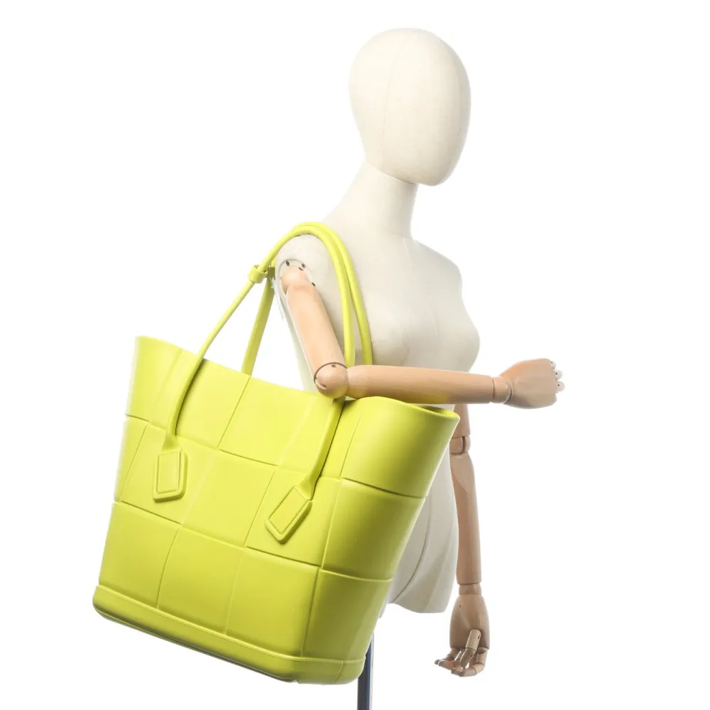 Shopper>Bottega Veneta Shopper grün