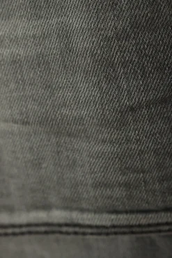 Jeans><noscript><img width=