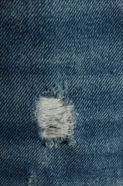 Jeans><noscript><img width=