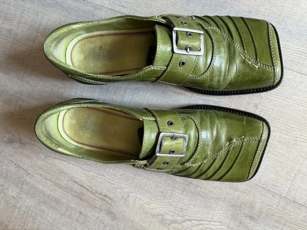 Businessschuhe> Slipper Größe 41 grün