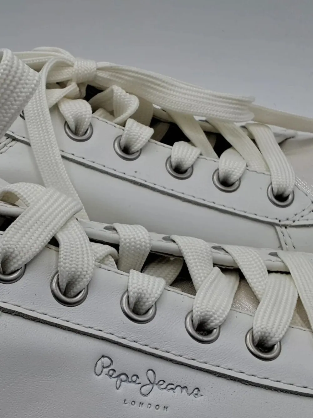 Sneaker Größe 37- Discount