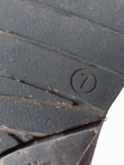 Boots><noscript><img width=