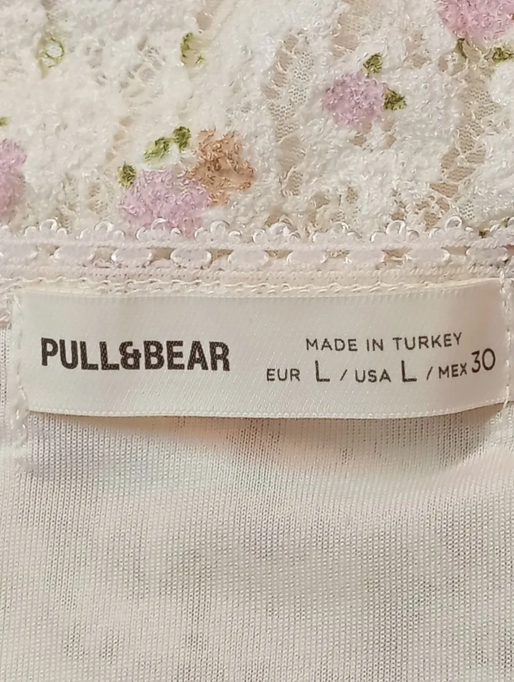Kleider>Pull & Bear Sommerkleid Größe 40 weißpink