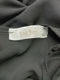 Tops><noscript><img width=