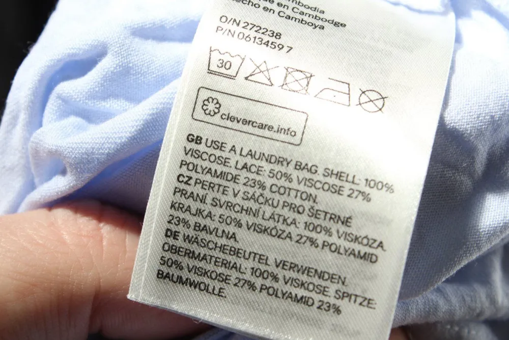 Tops>H&M Spitzentop Größe 36 blau