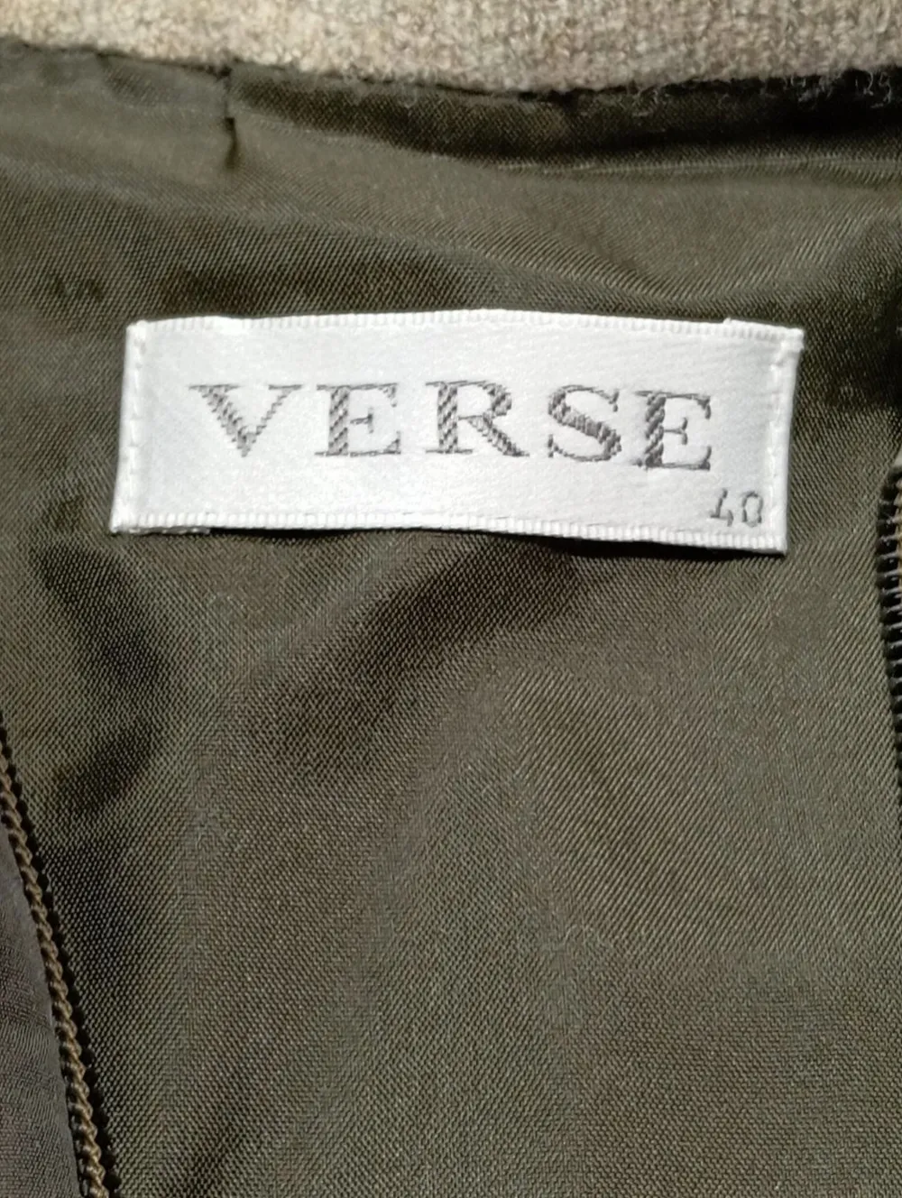 Westen>Verse Sportweste Größe 40 khaki