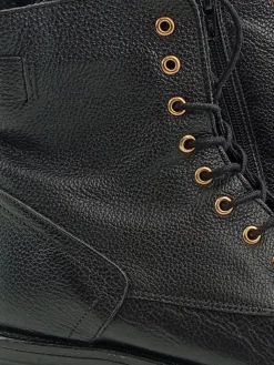 Stiefel Größe 39- New