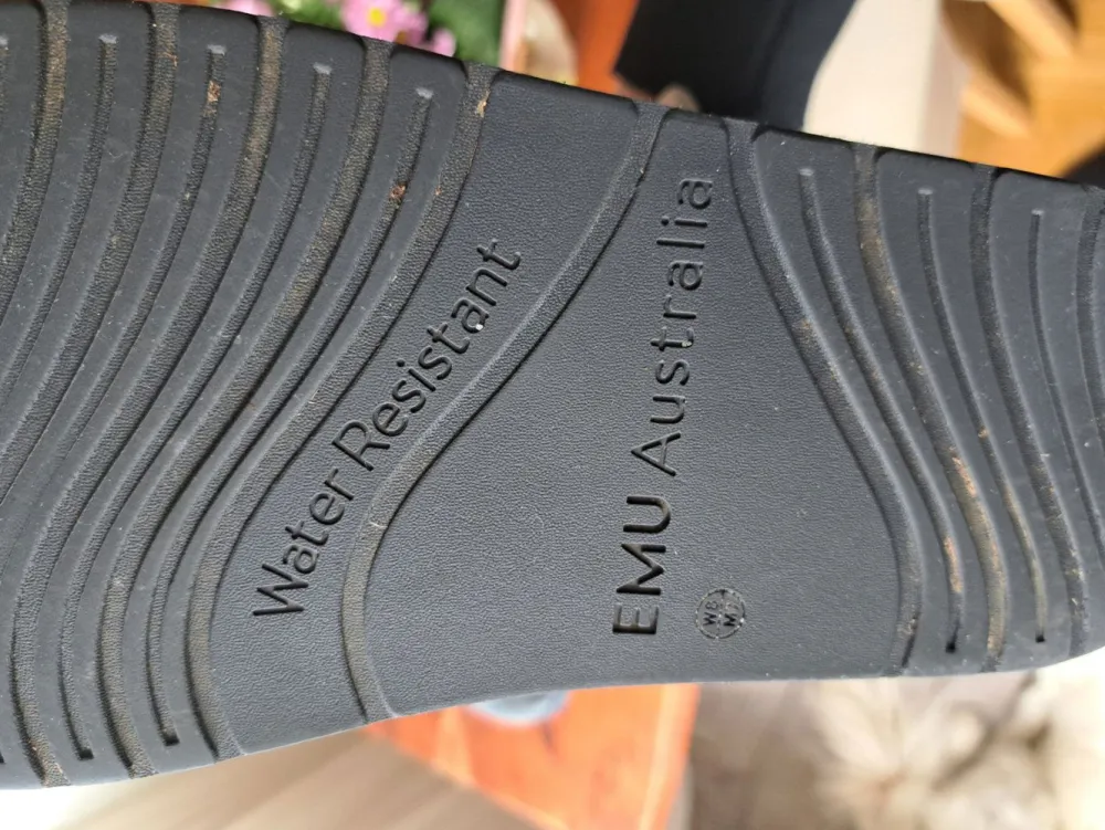 Stiefel Größe 39- New