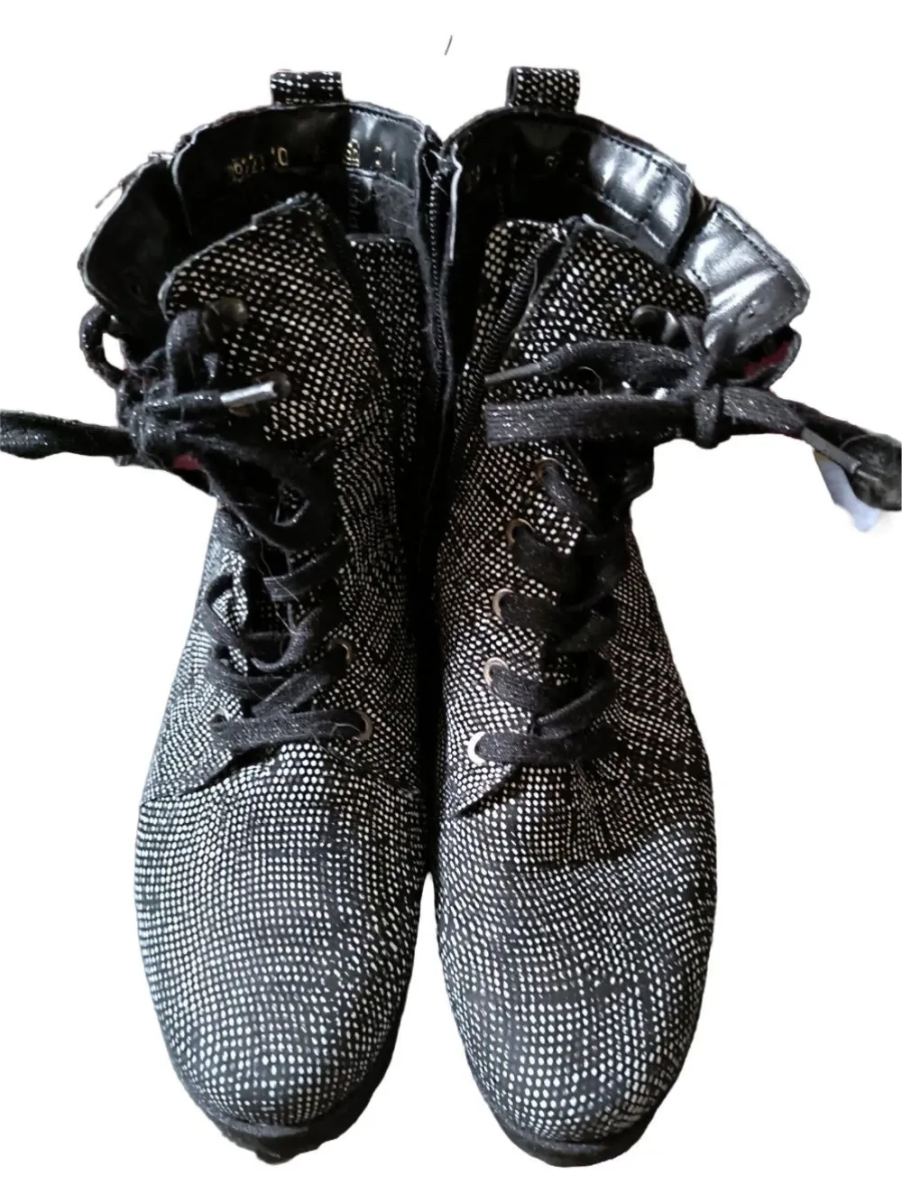 Stiefel> Stiefel Größe 41 schwarz