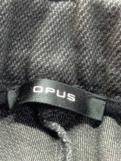 Hosen><noscript><img width=