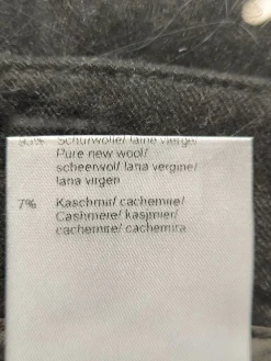 Hosen><noscript><img width=