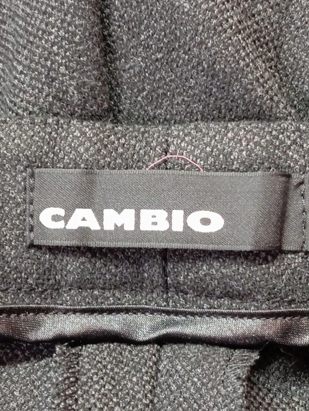 Stoffhose Größe 42-Cambio Discount