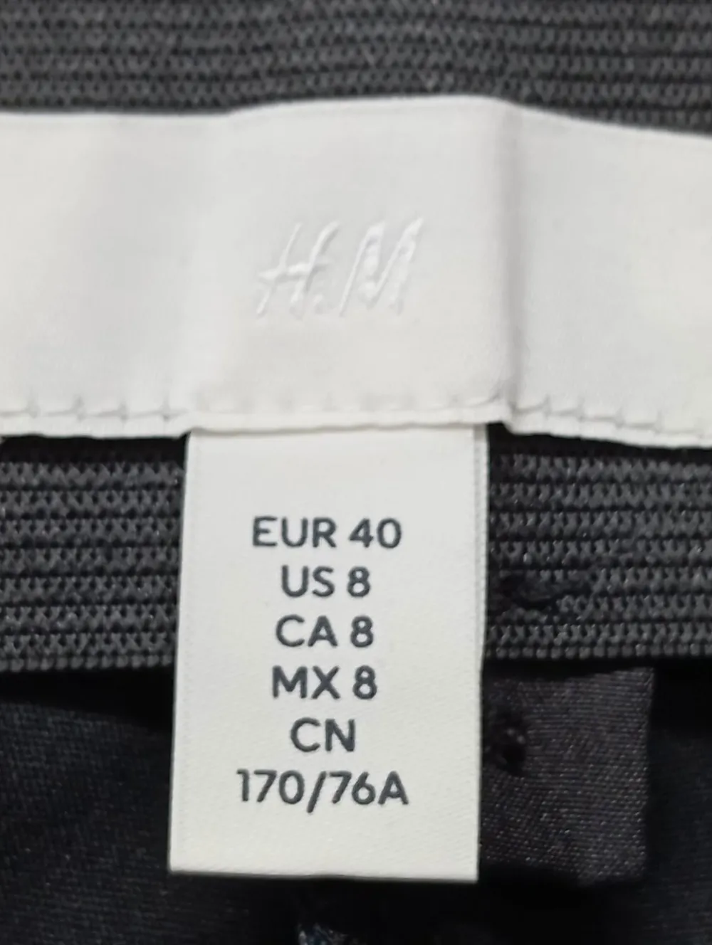 Hosen>H&M Stoffhose Größe 40 schwarz