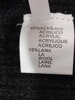 Strickbekleidung><noscript><img width=