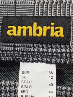 Strick Twin Set Größe 38-Ambria Clearance