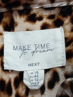 Twin Sets><noscript><img width=