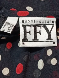 Twin Sets><noscript><img width=