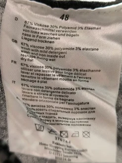 Twin Sets><noscript><img width=