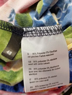 Twin Sets><noscript><img width=