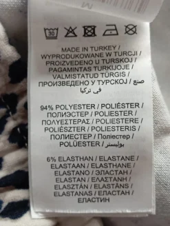 Twin Sets><noscript><img width=