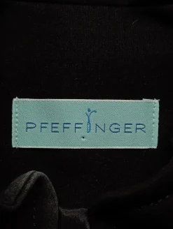 Strickbekleidung><noscript><img width=