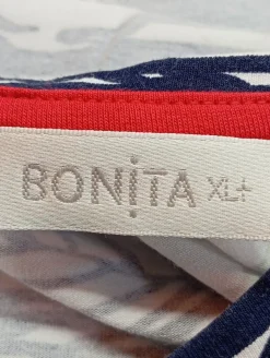 Strickbekleidung><noscript><img width=