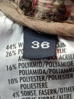 Strickbekleidung><noscript><img width=